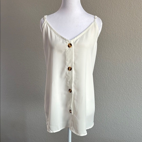 Tops - Elegant Cream Button-Down Women's Top